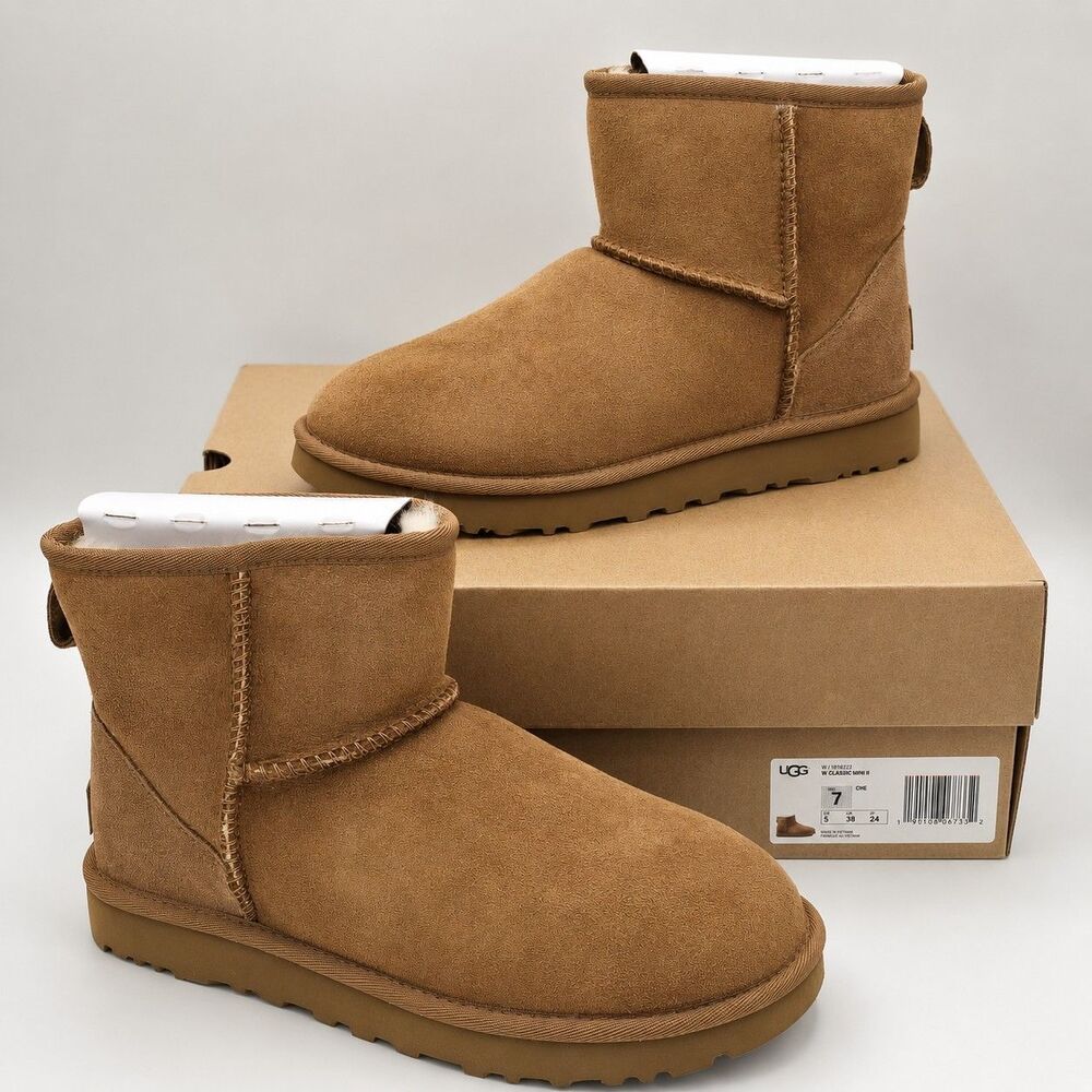 UGG Classic Mini II Chestnut Suede Sheepskin Ankle Boots Women’s Size 7 1016222